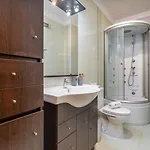 Bright & Spacious Flat By Hostwise Apartment *