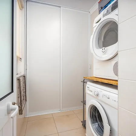 Apartment Hostwise - Bright & Spacious Flat Vila Real de Santo Antonio